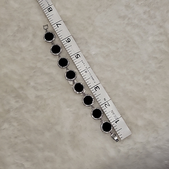 NWT Brian Bailey Bracelet with black stones and pave crystals - Picture 7 of 10